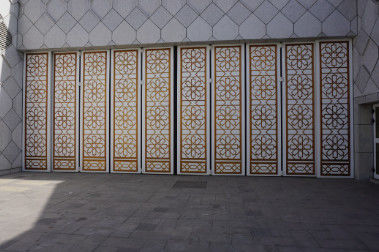 درب های تاشو صنعتی ضخیم 57 میلی متری