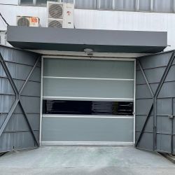 درب های PVC با سرعت بالا عملکرد قابل اعتماد برای انبار های شلوغ با باز شدن خودکار