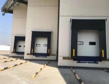 هيدرولیک سفارشی Dock Leveler Lift Logistics Warehousing Port Unloading