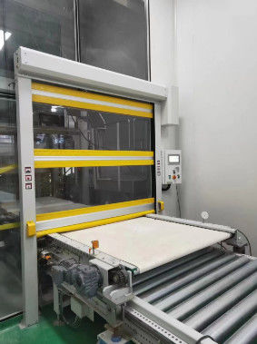 خط مونتاژ درب سریع صنعتی با پرده PVC پنجره شفاف